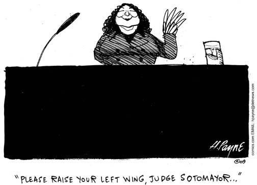 0713eSotomayorSwearInUFSB&W