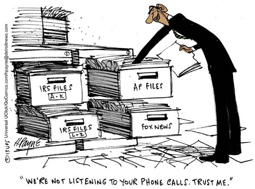 061213_ObamaTrustPhones_UFSCOLOR