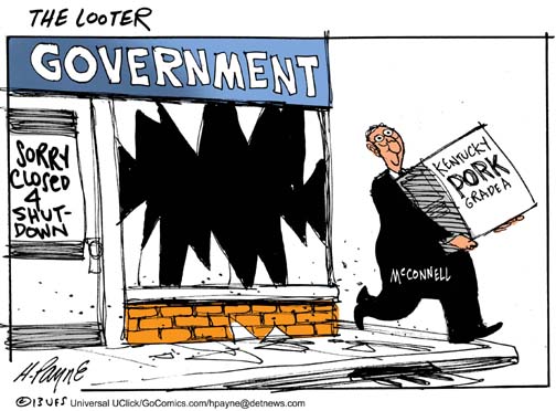 101813_McConnellLooter_UFSCOLOR